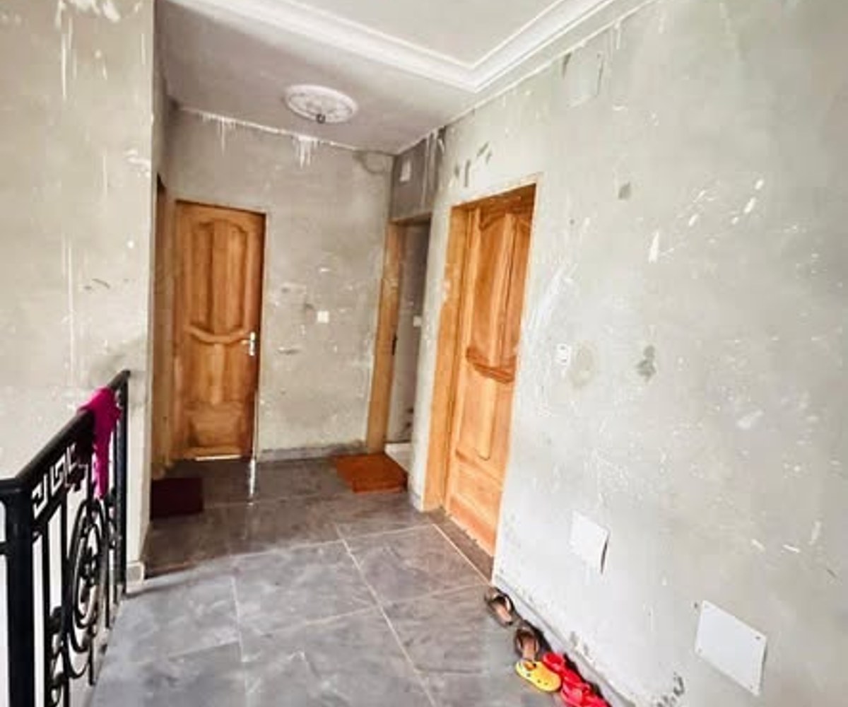 Duplex à vendre à Nkolnda, Yaoundé