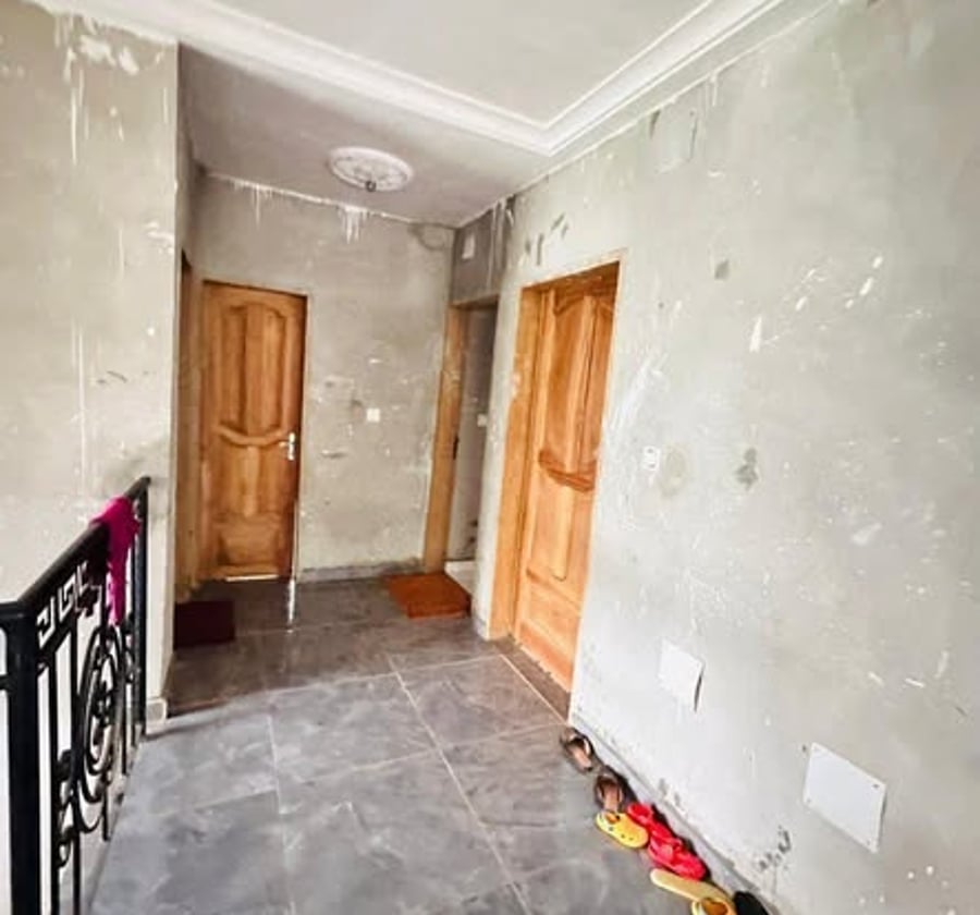 Duplex à vendre à Nkolnda, Yaoundé