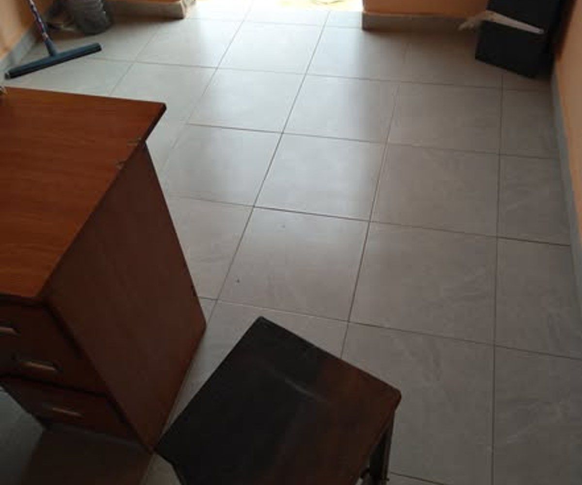 Boutique à louer - Ngousso, Yaoundé