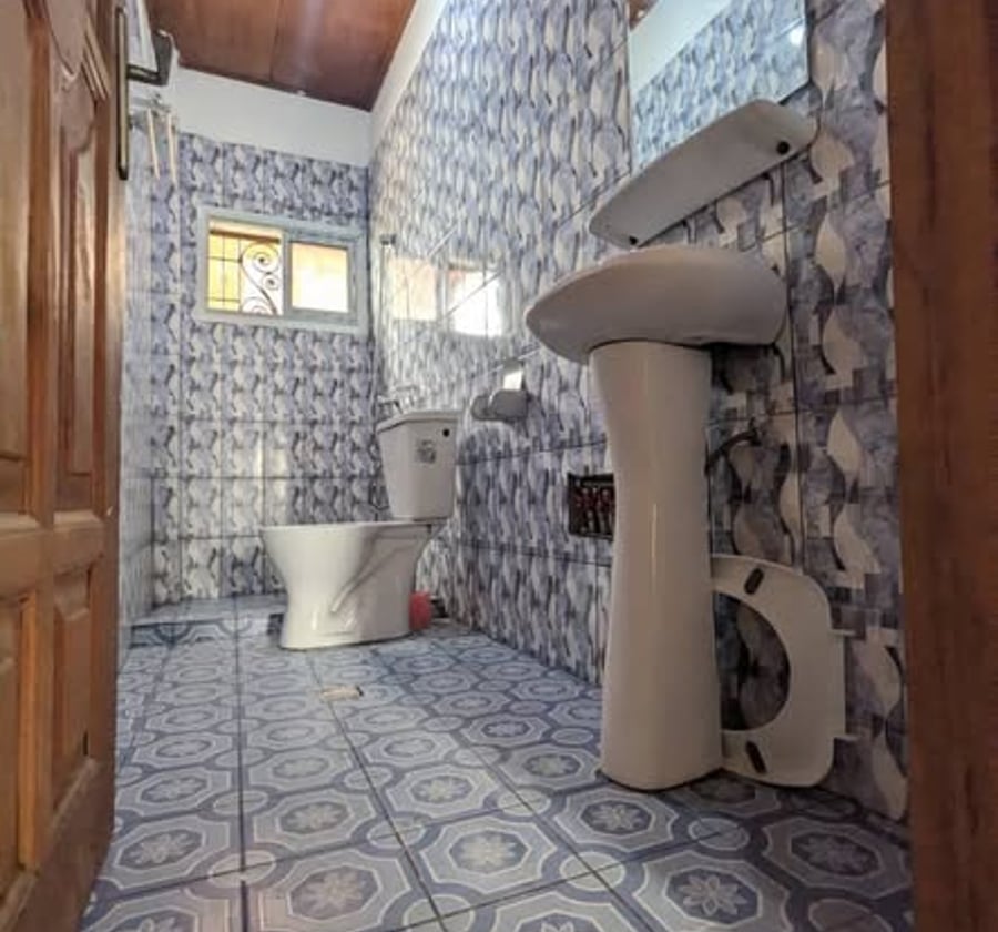 Appartement haut standing à louer à Logbessou