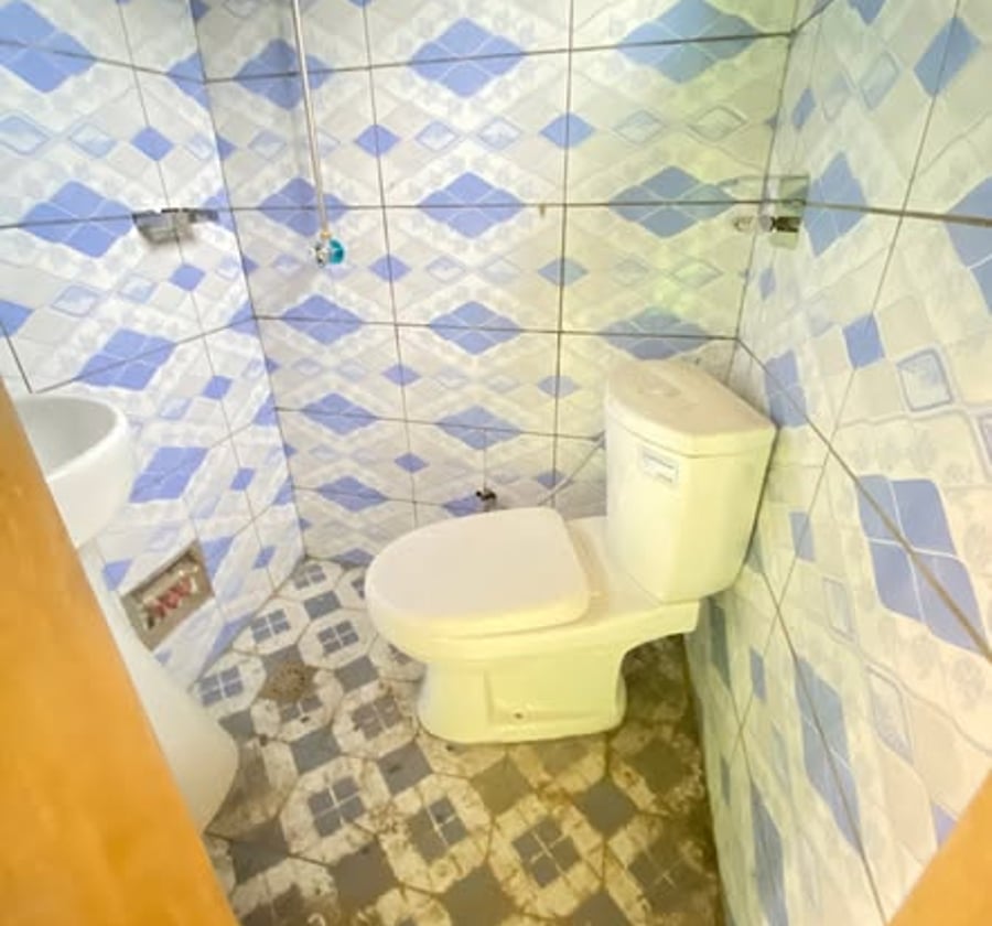 Studio moderne à Etoug-Ebe