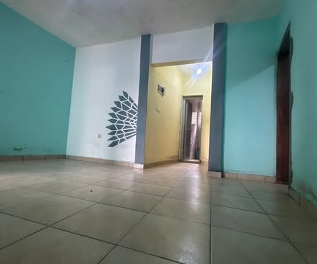 Studio moderne à PK12
