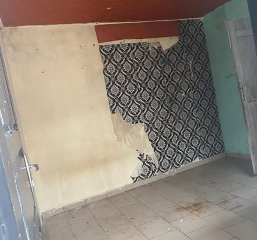 Chambre moderne à louer à Douala PK15