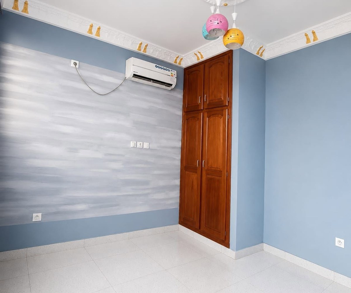 Studio staffé et climatisé à Makepe