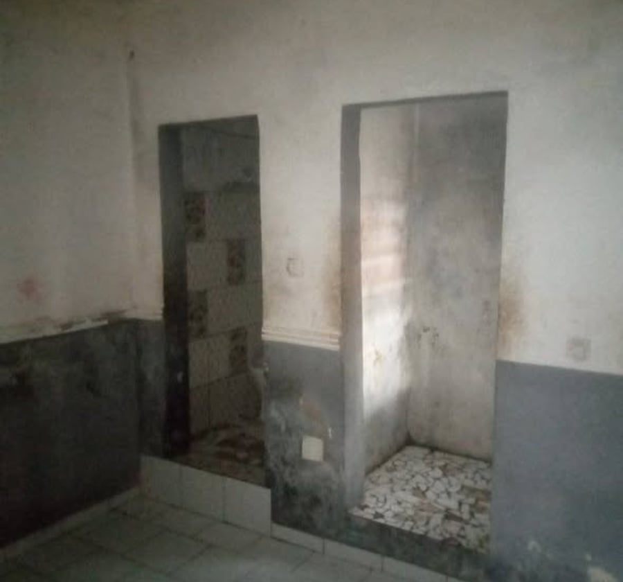 Chambre moderne à Etoug-Ebe