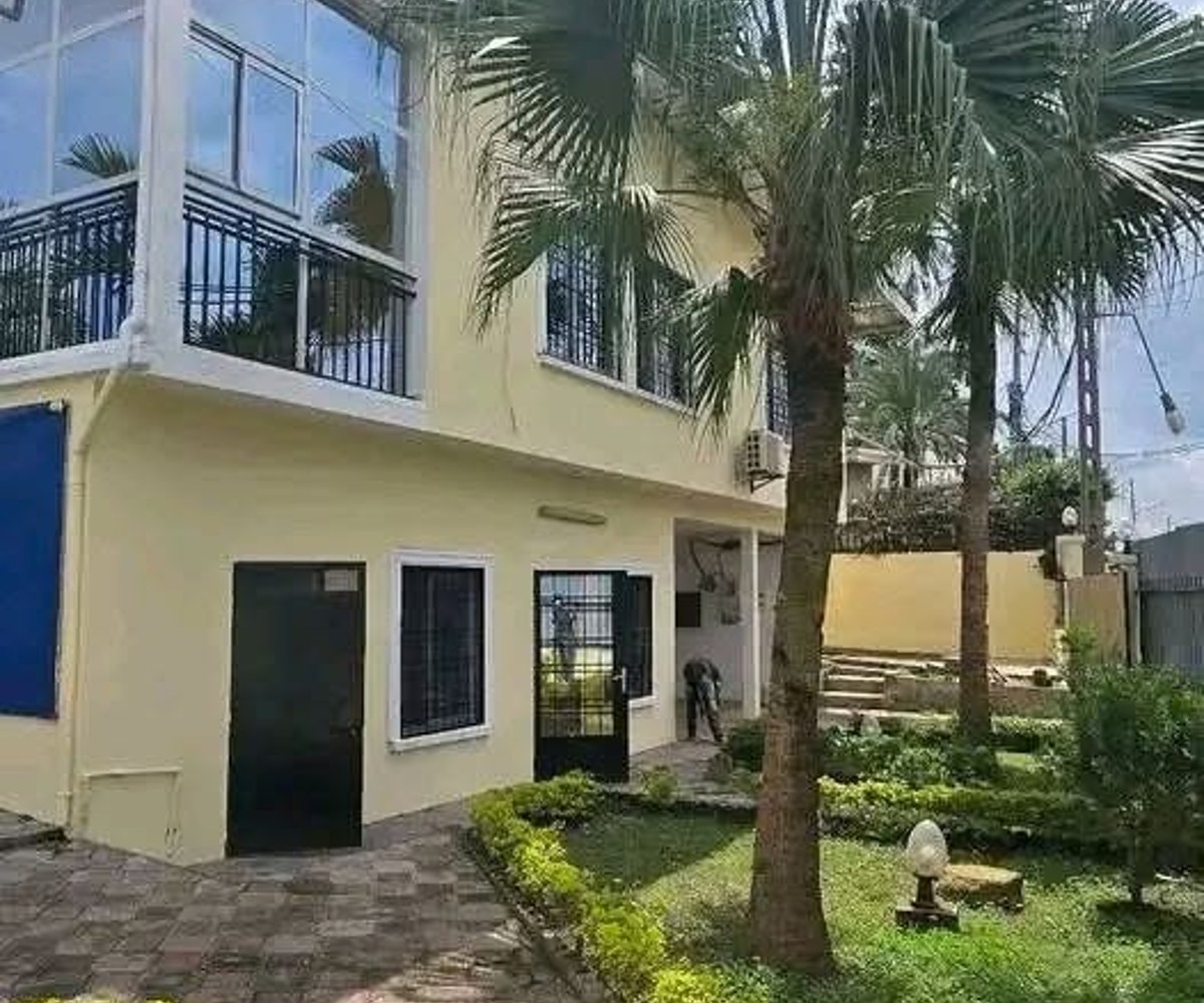 Duplex haut standing à louer à Yaoundé Bastos