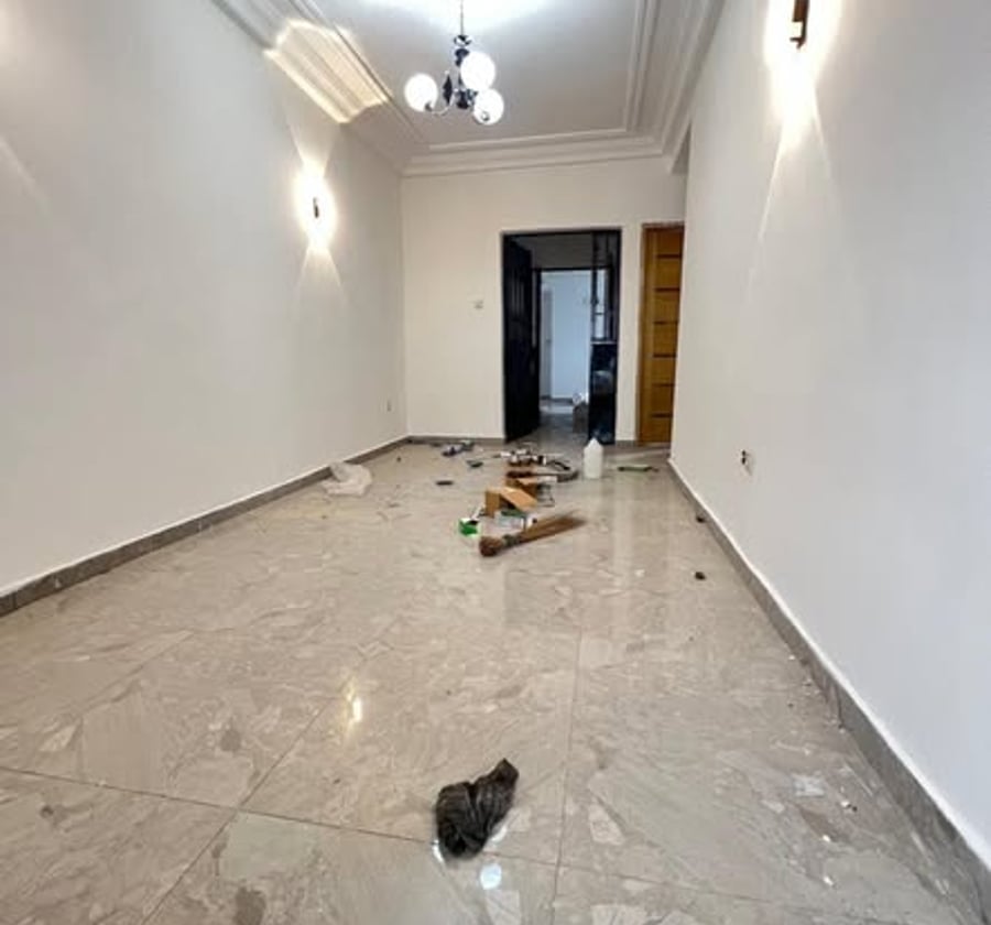 Studio moderne à Logpom, Douala