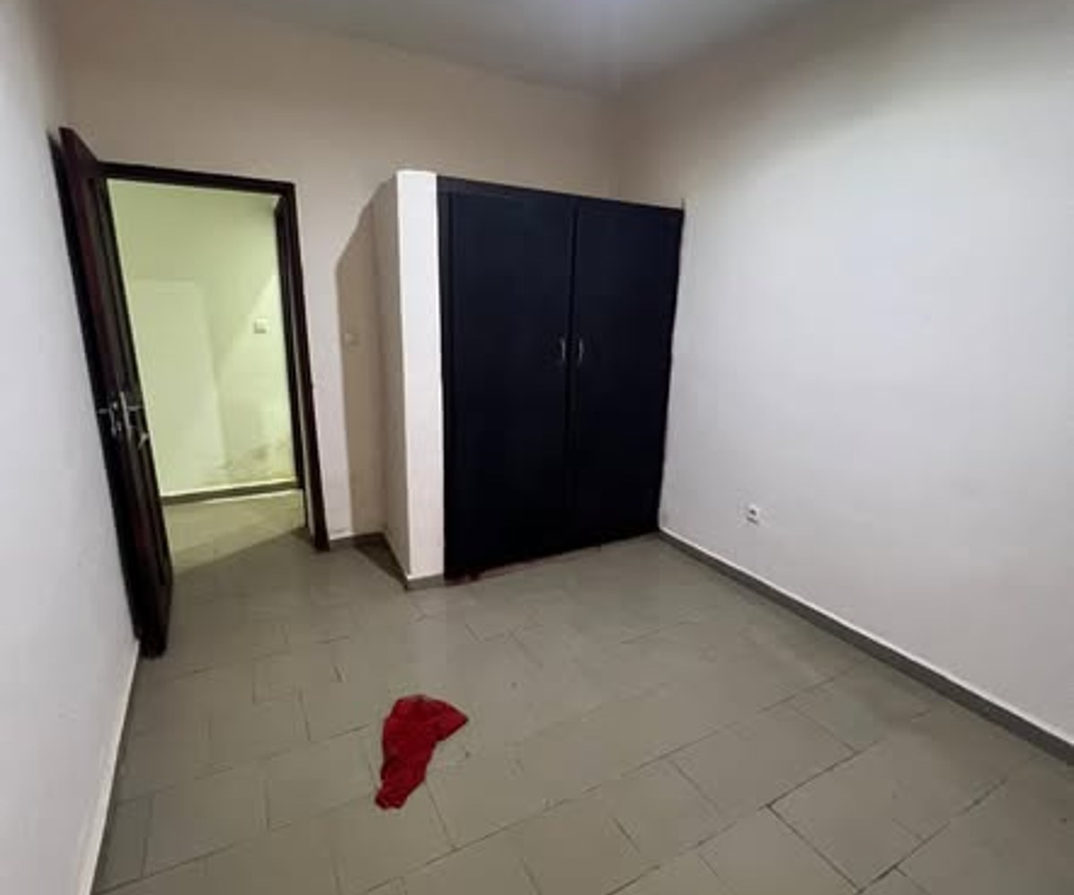 Studio moderne à louer à Mendong