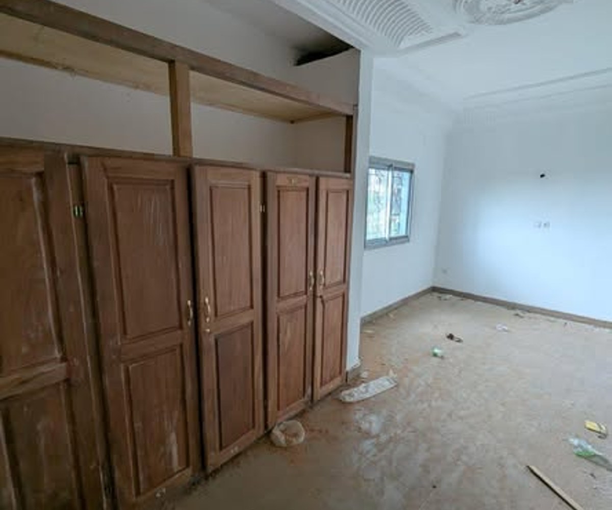 Studio neuf à Fourgerol - 70 000 XAF/mois