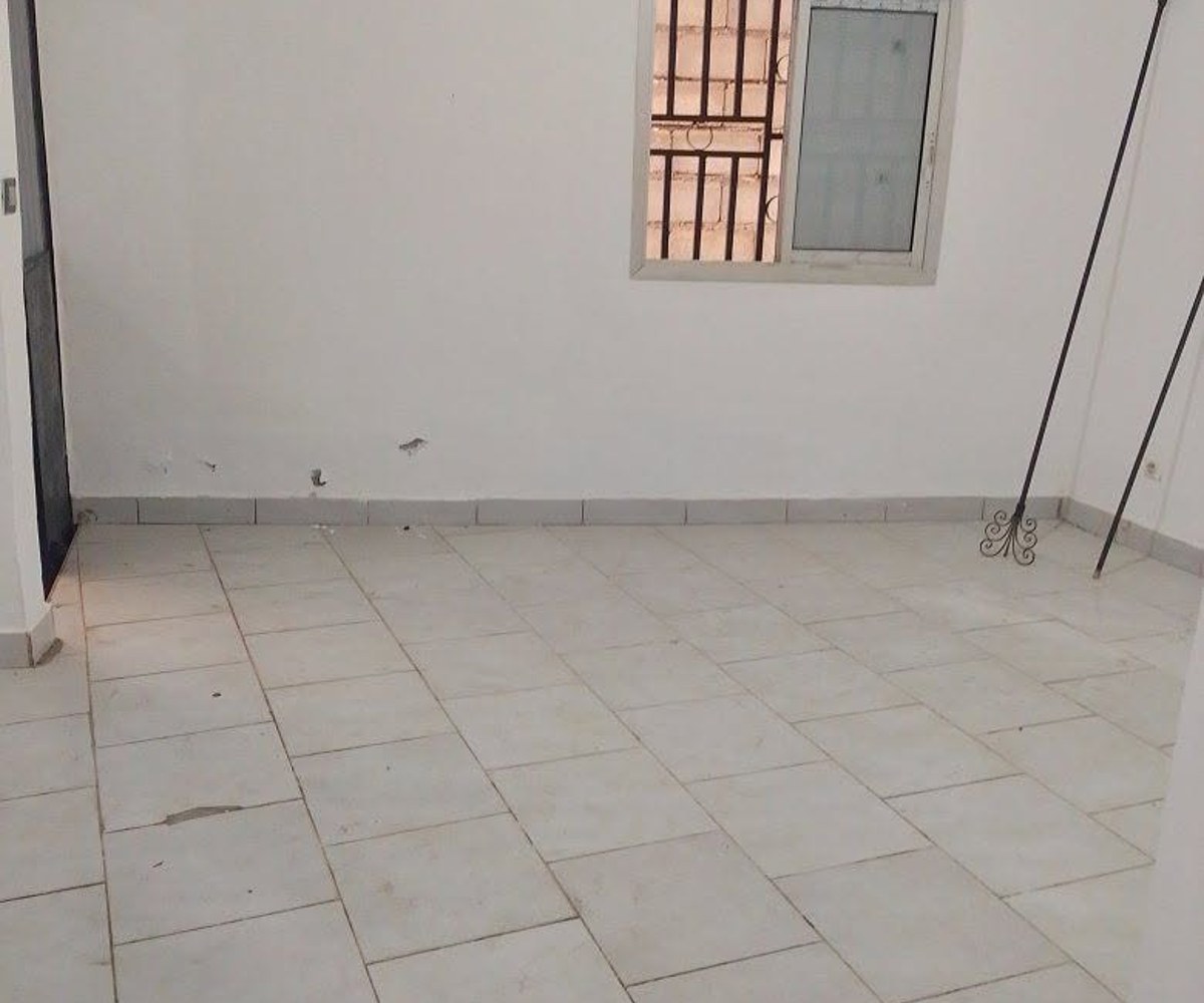Grand appartement moderne - Biteng - 2 chambres
