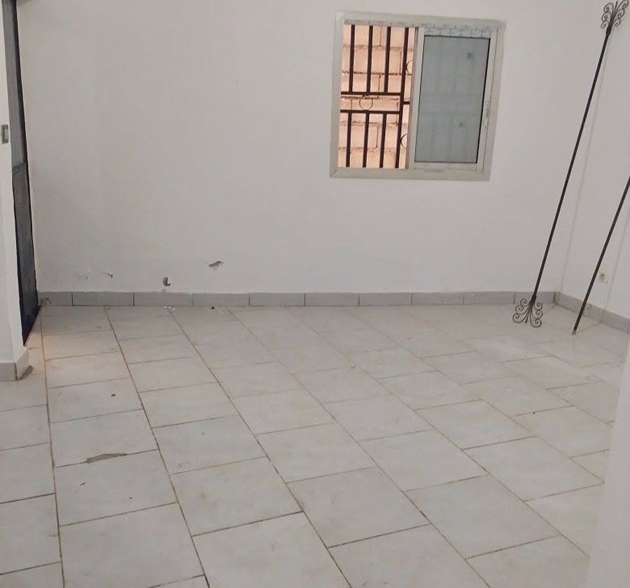 Grand appartement moderne - Biteng - 2 chambres