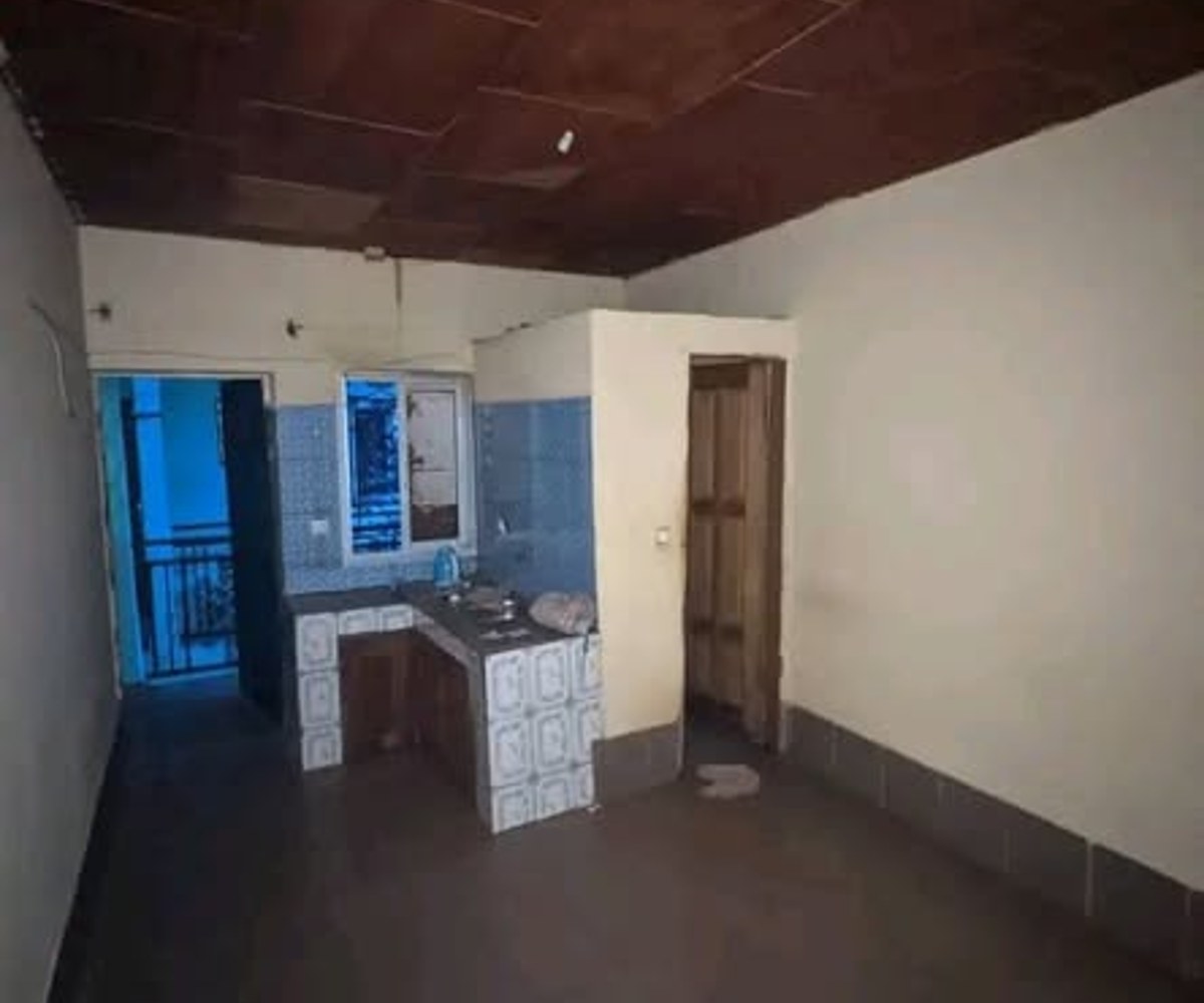 Studio moderne à louer - Nkolfoulou, Yaoundé