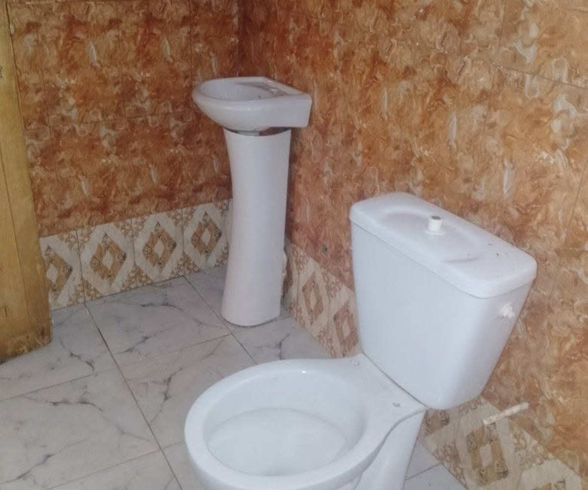 Appartement 2 chambres à louer à Nkoabang