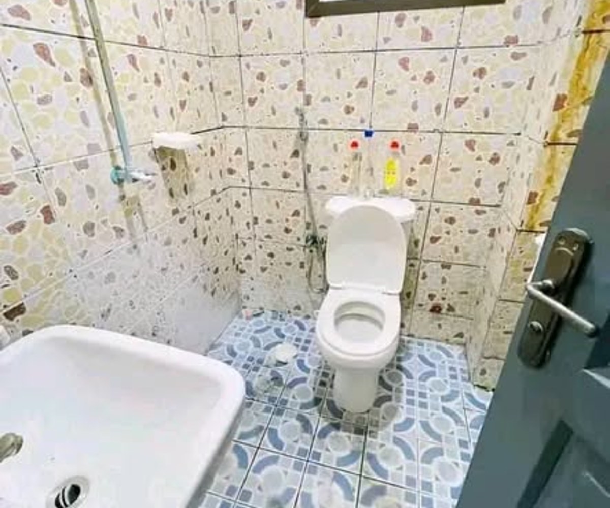 Chambre moderne spacieuse - Makepe, Douala