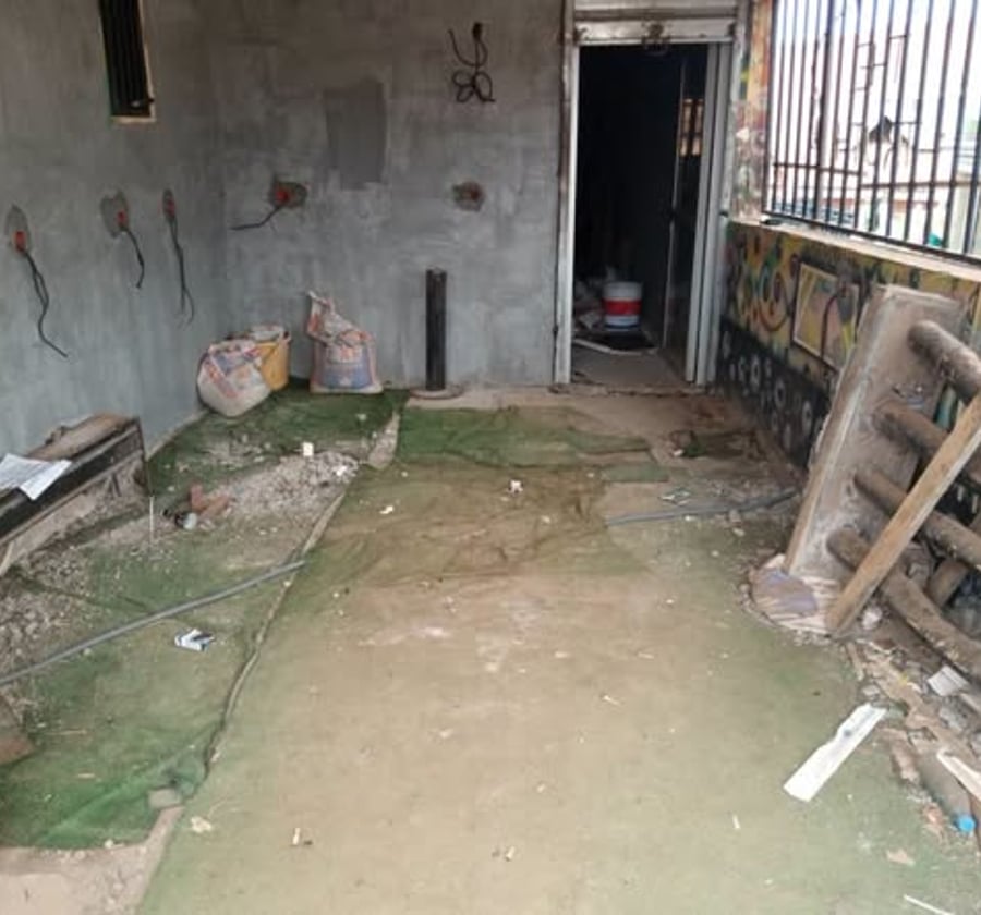 Boutique à louer - Damas - Yaoundé