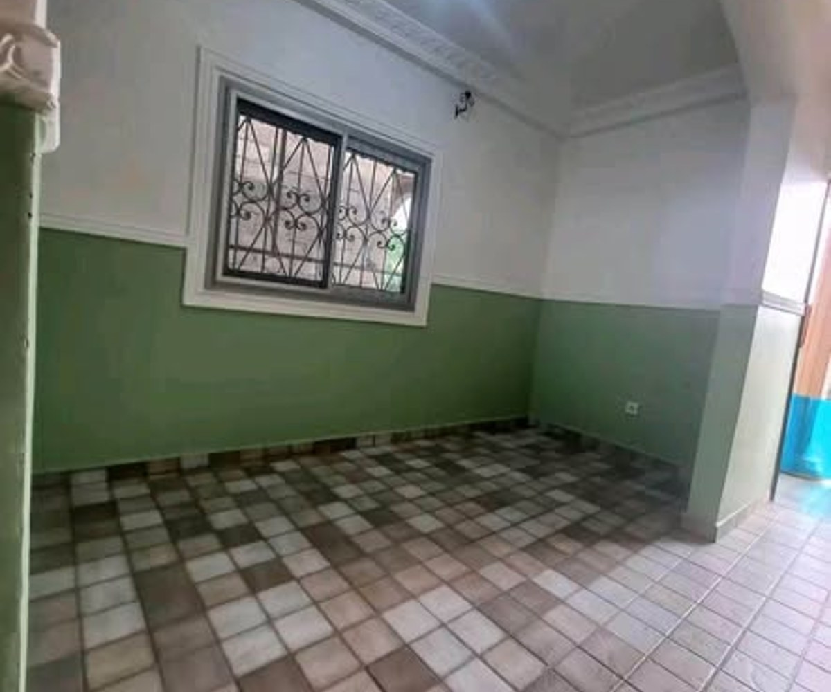 Appartement moderne VIP avec forage - 3 chambres - Nkolfoulou