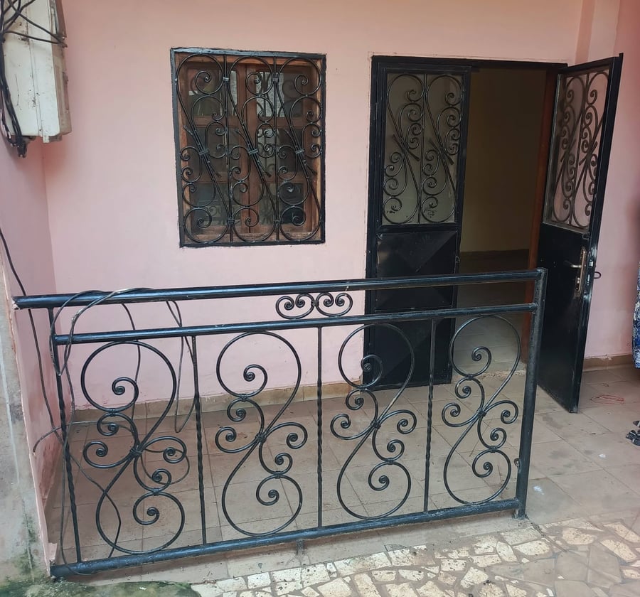 Appartement moderne à louer à Étoudi