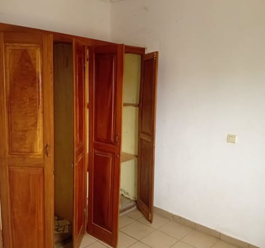 Appartement à louer - Mimboman-Maetur, 3 chambres