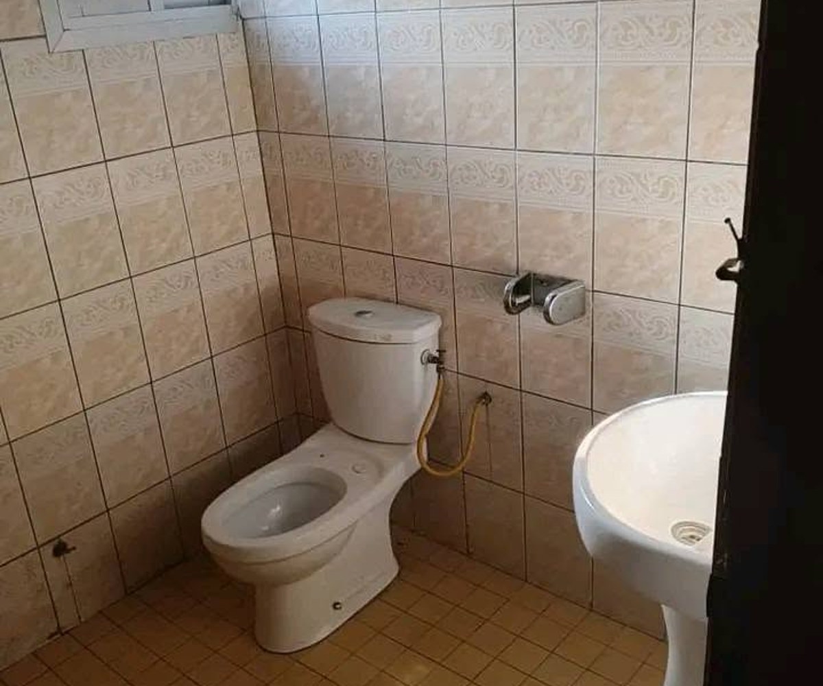 Villa 4 chambres à louer à Nkoabang, Yaoundé
