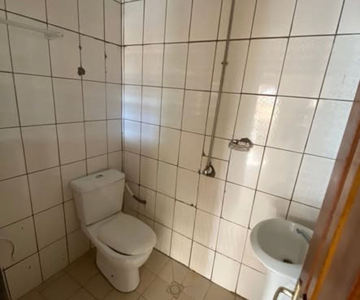 Mignon studio à Total Ngousso