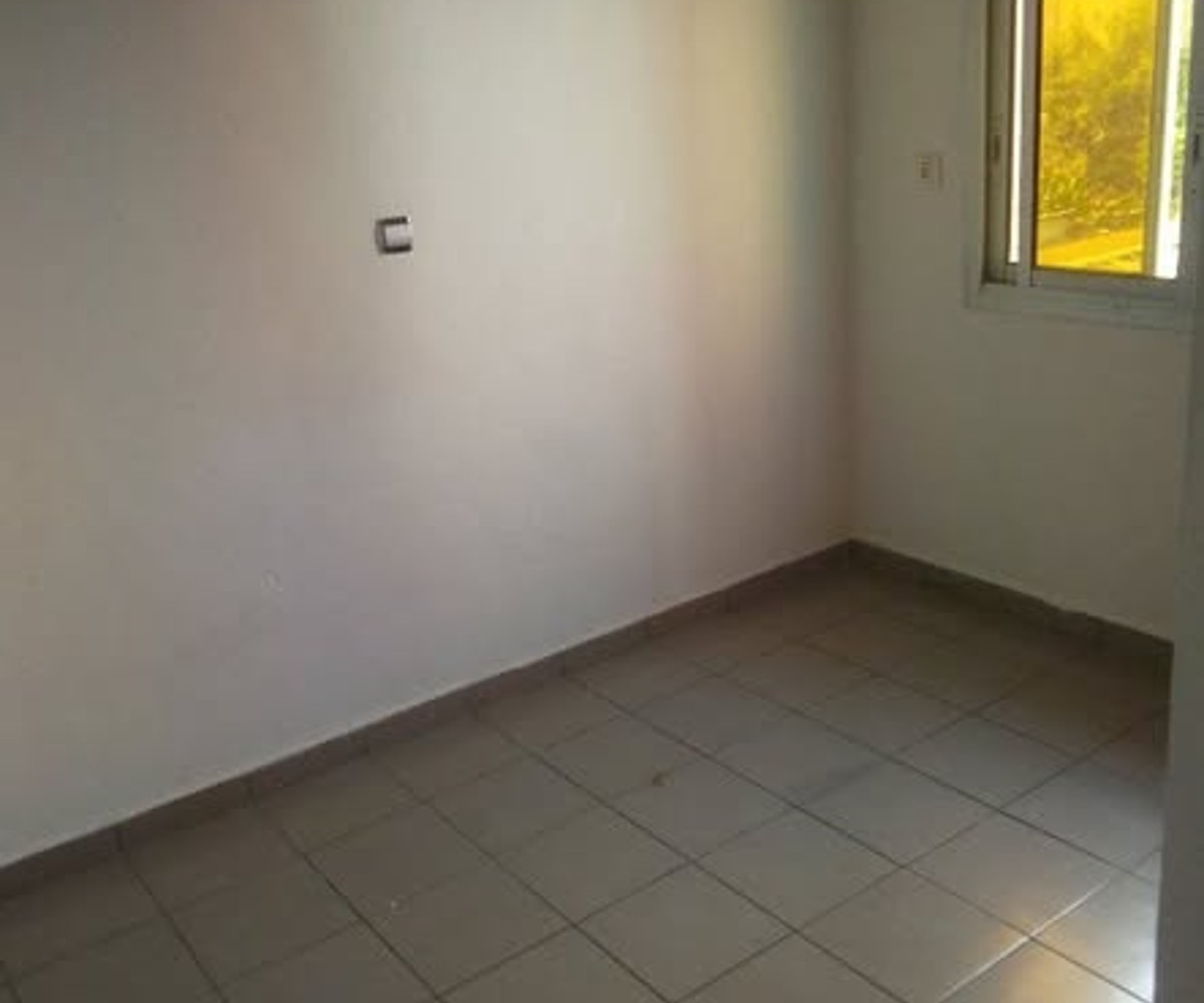 Studio moderne à Logpom
