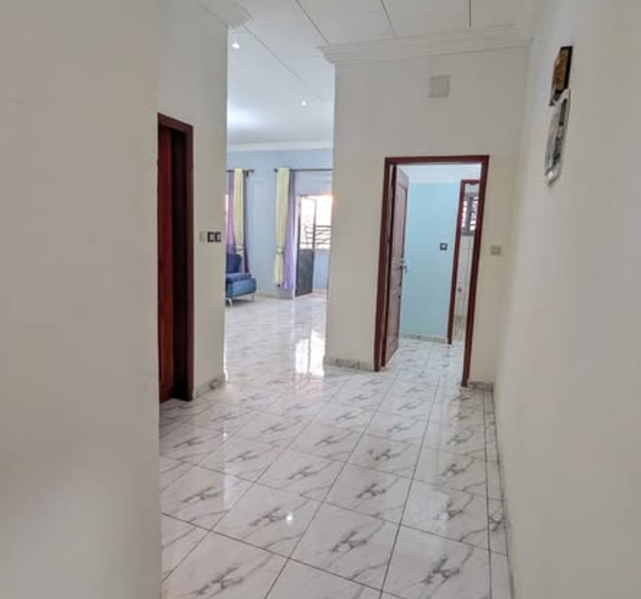 Appartement neuf 2 chambres à Odza Borne 10