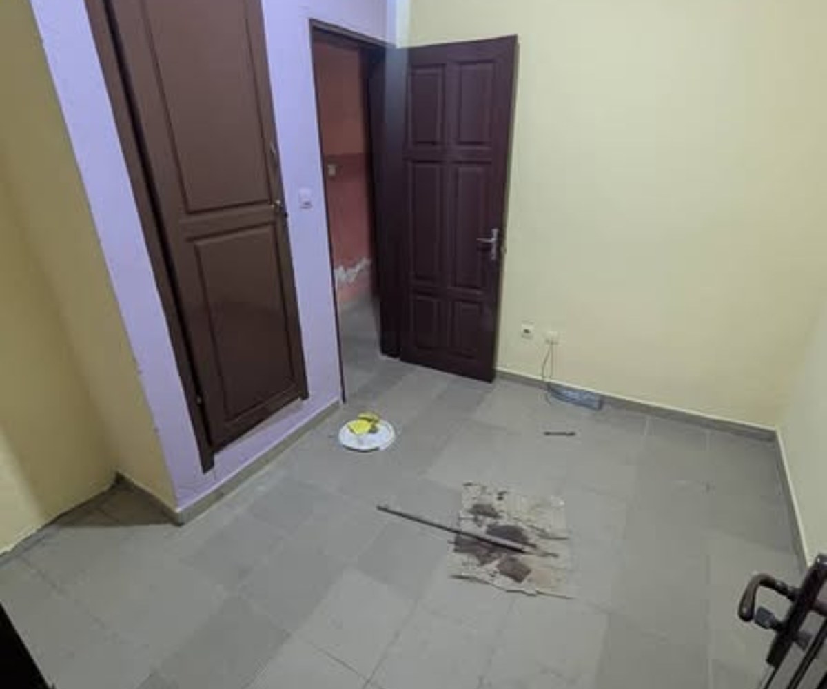 Chambre moderne à Ndogbong
