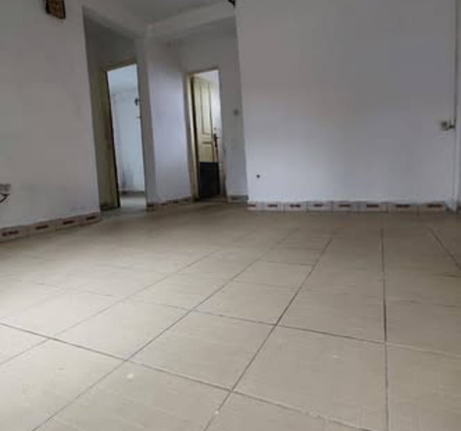 Appartement moderne à louer PK10 Tradex