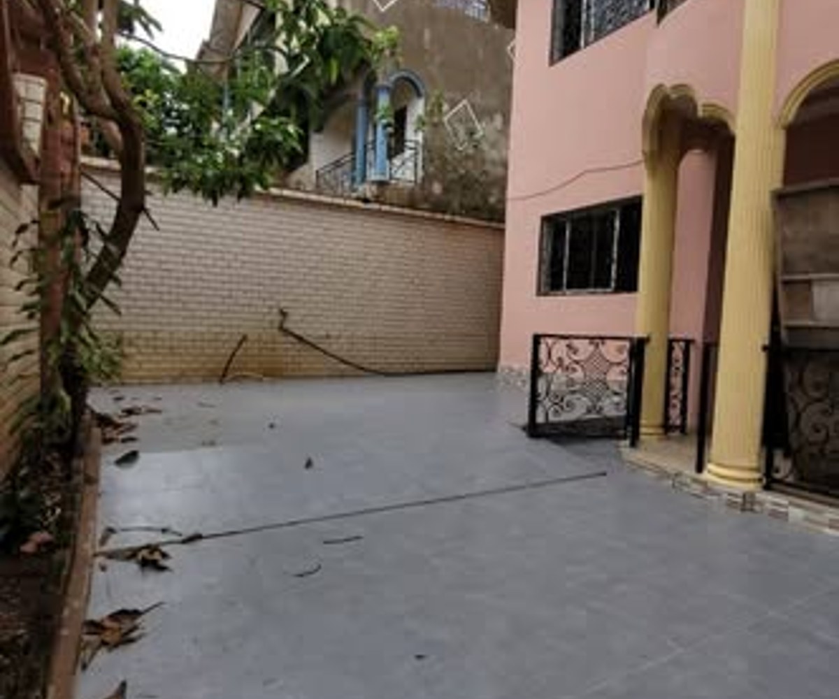 Duplex à louer à Biyem-Assi (Jouvence)
