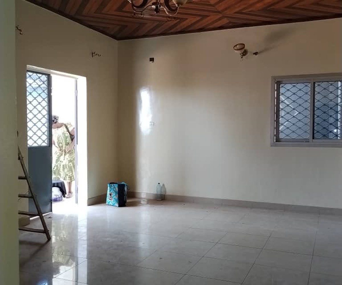 Villa à louer à Ahala, Yaoundé