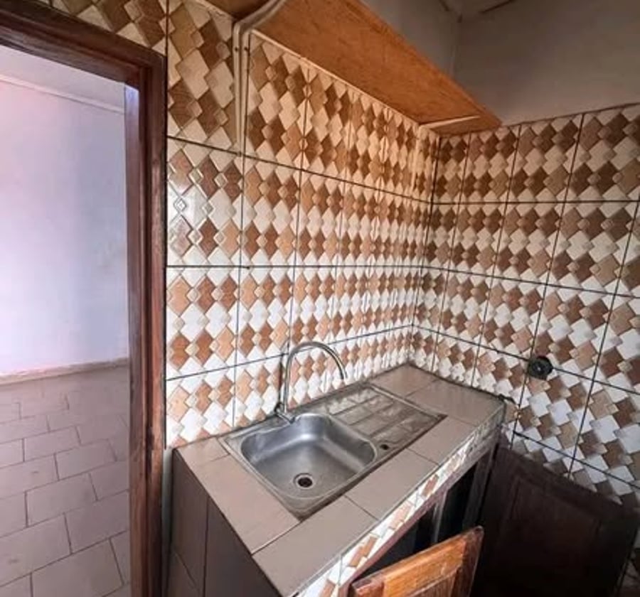 Studio moderne VIP à louer - Etoudi