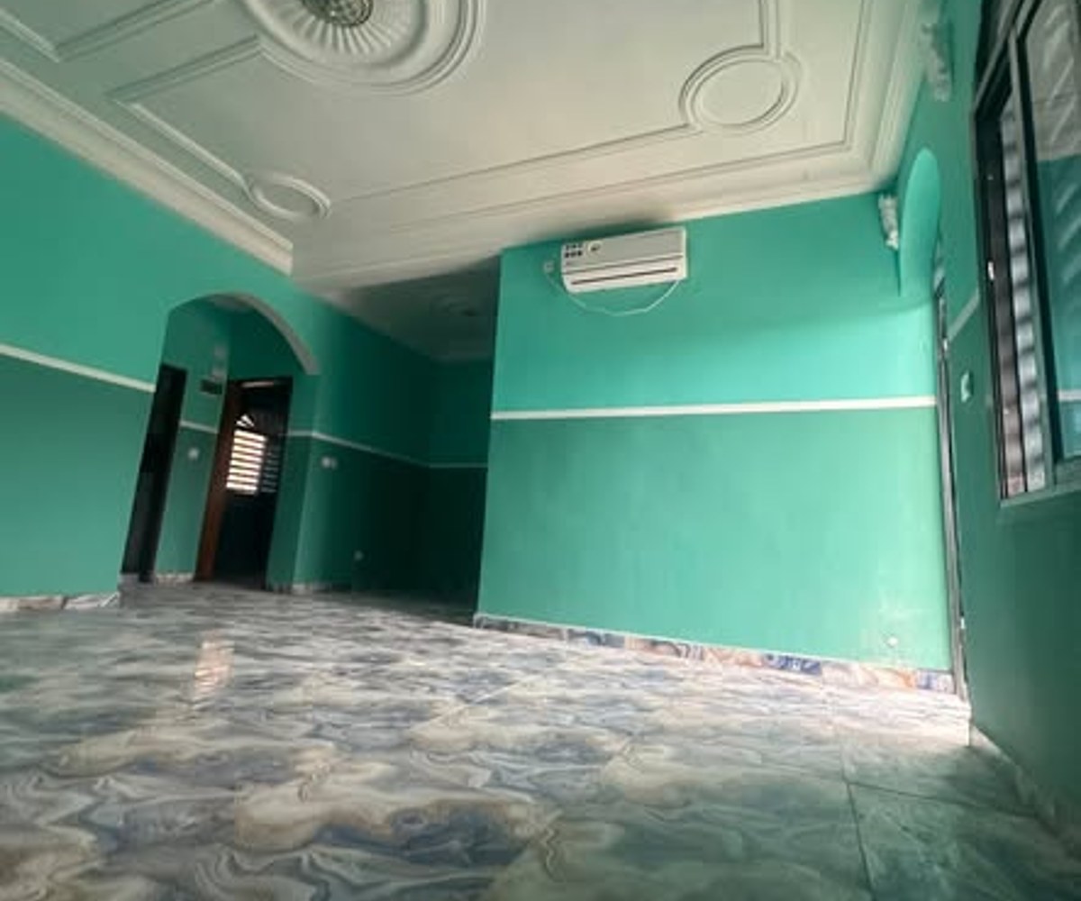 Appartement moderne climatisé - PK12 Douala