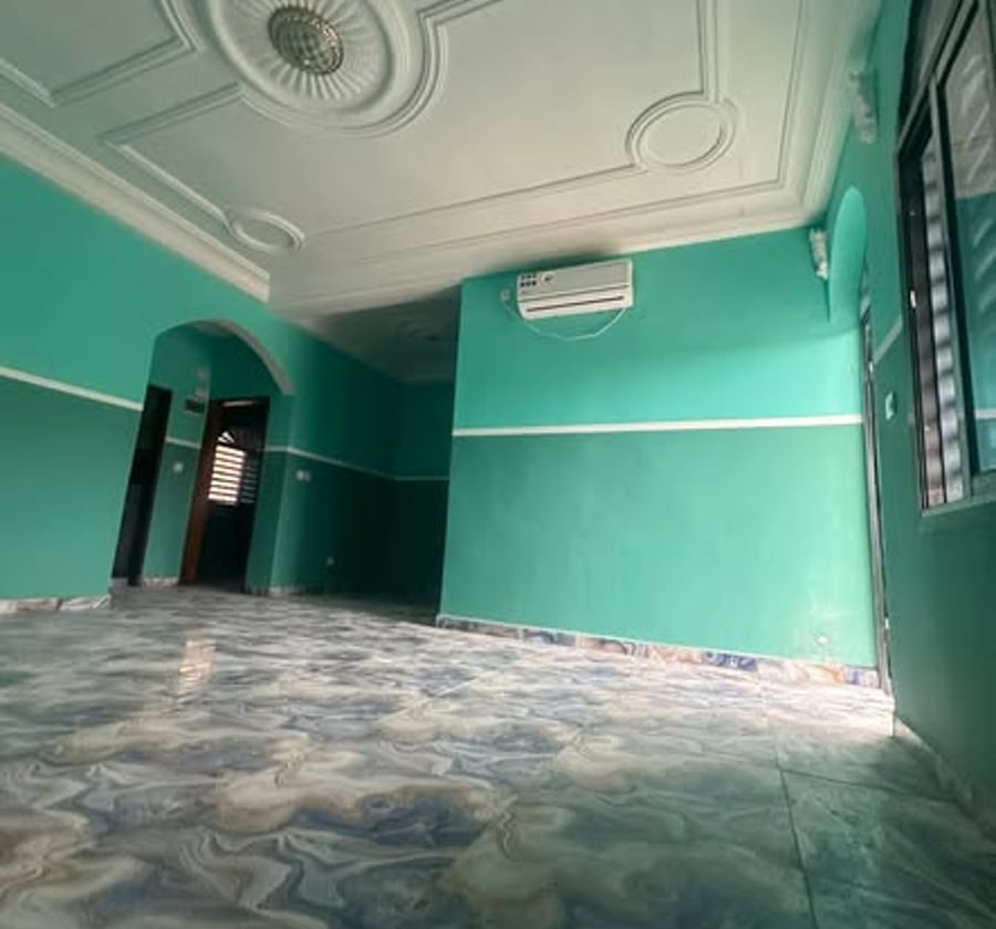 Appartement moderne climatisé - PK12 Douala
