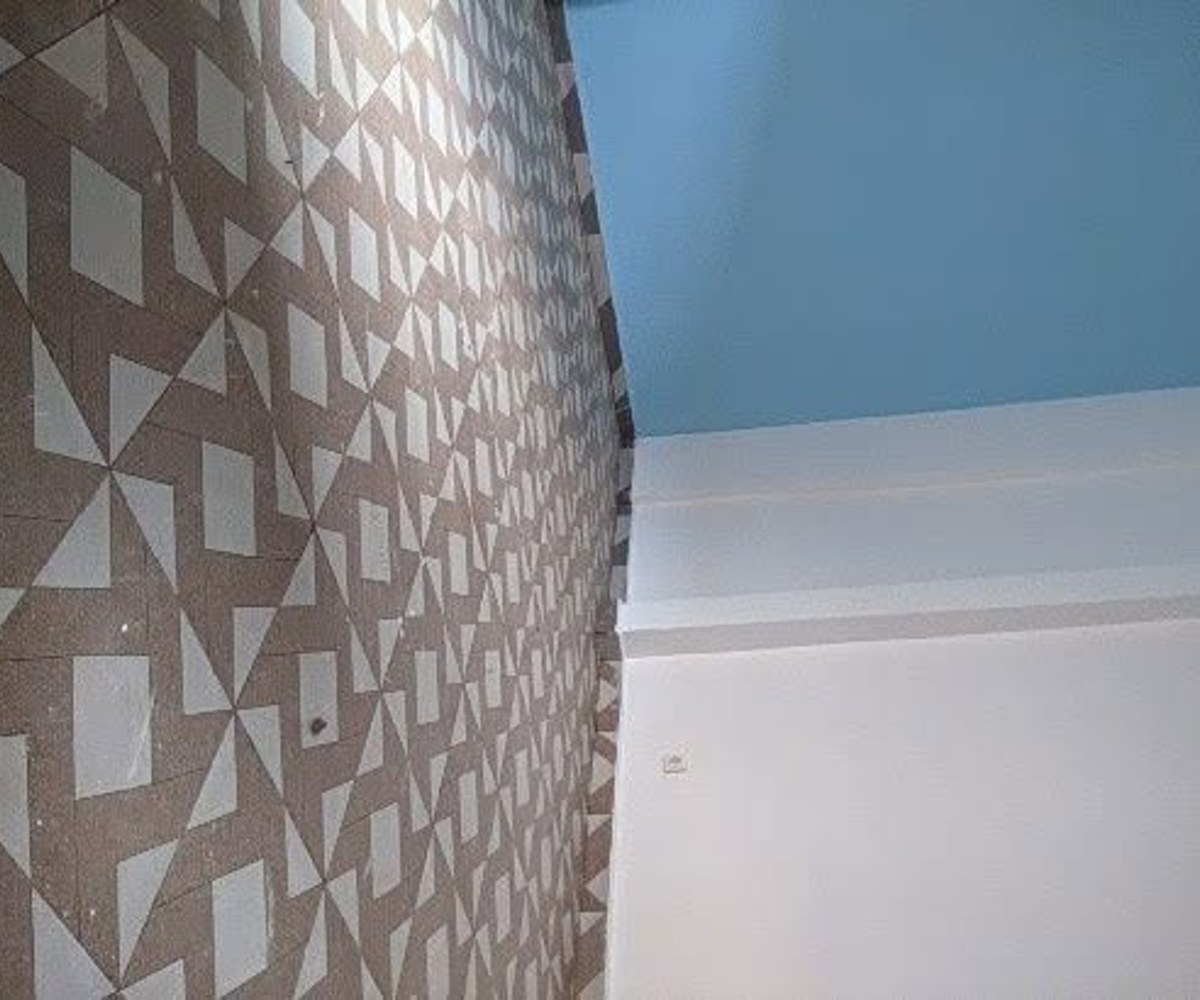 Studio moderne bon standing - Yaoundé Awae Escalier
