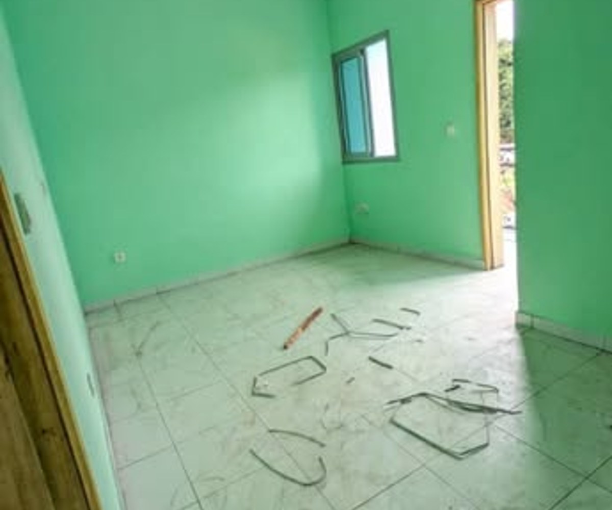 Chambre moderne avec douche interne - Nyom
