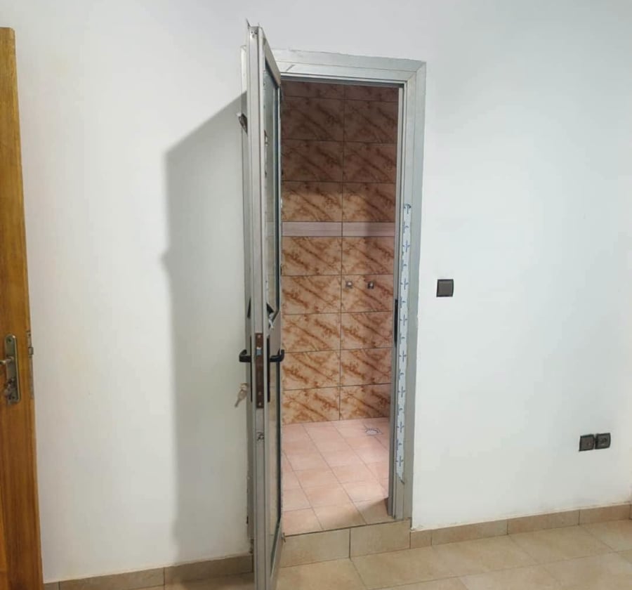 3 chambres à louer - Messamendongo