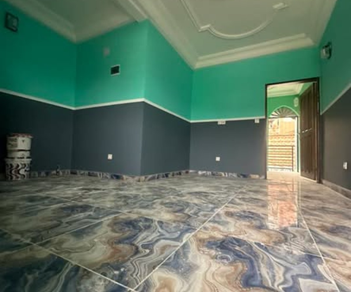 Studio moderne climatisé à PK12, Douala