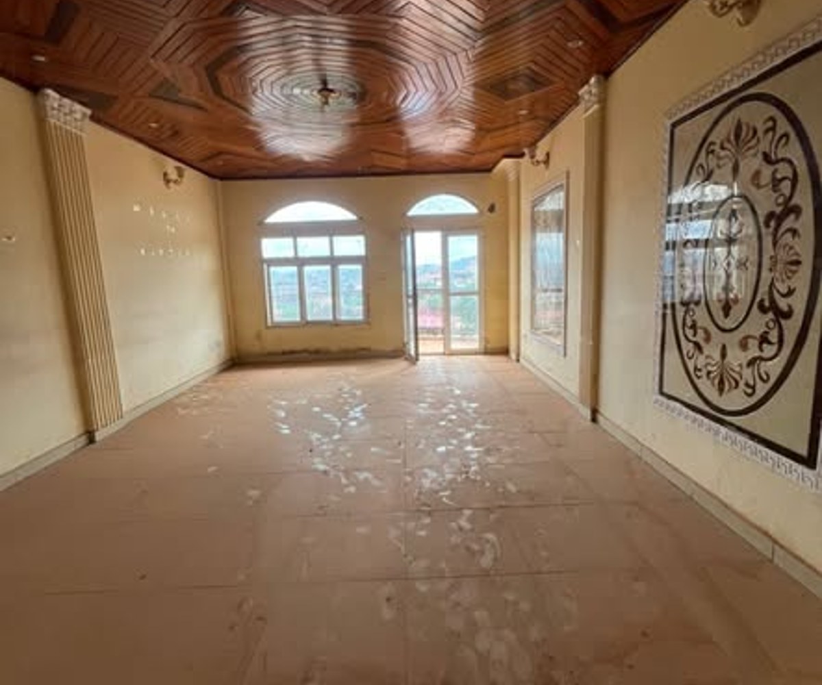 Appartement à Simbock Jésus Marie