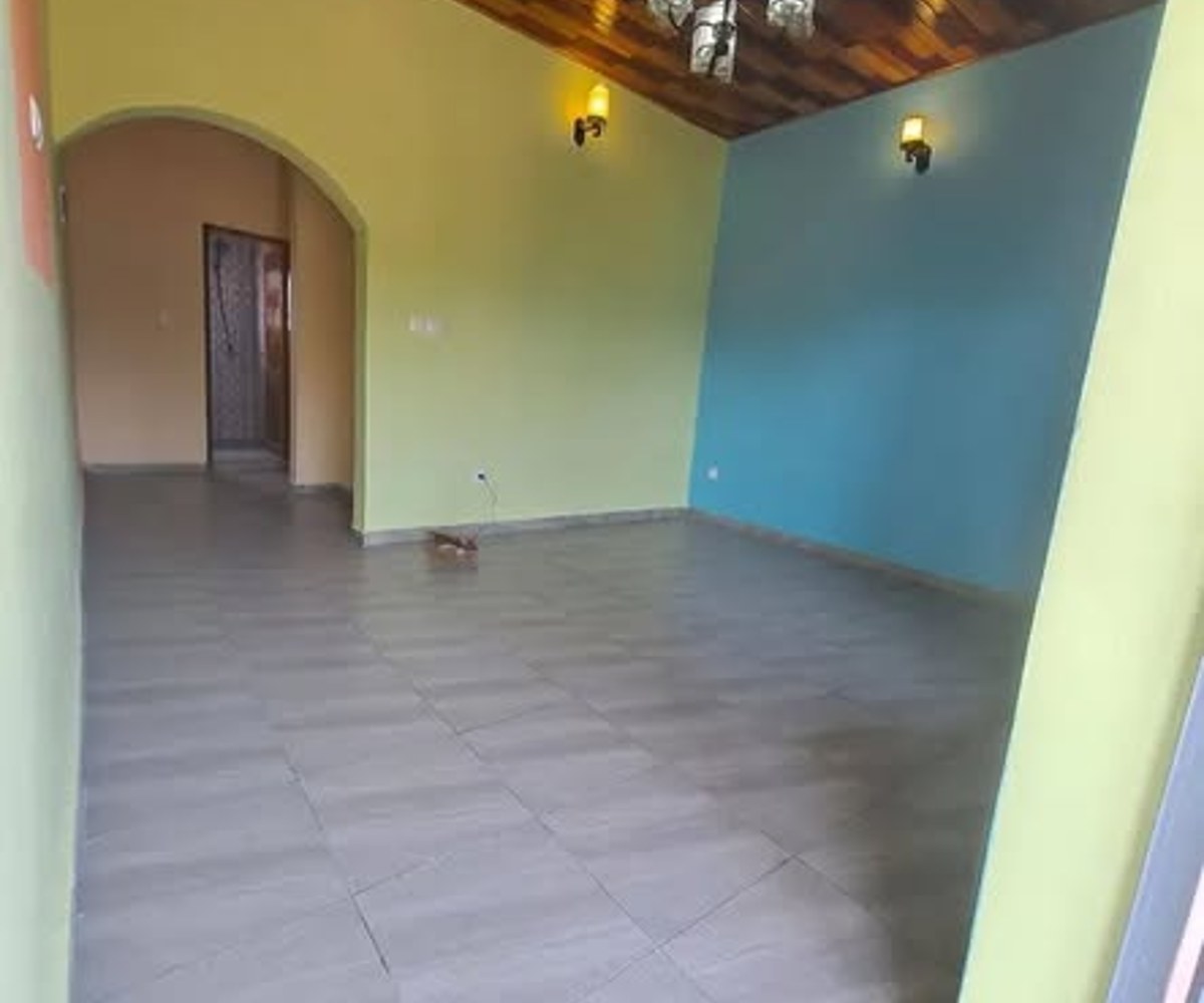 Studio moderne et neuf à louer à Ngousso
