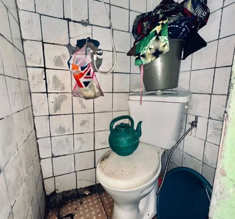 Chambre moderne avec cuisine à Ange Raphaël derrière l'ESSEC
