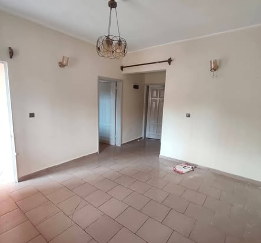 Studio moderne à louer - Nkozoa, Yaoundé