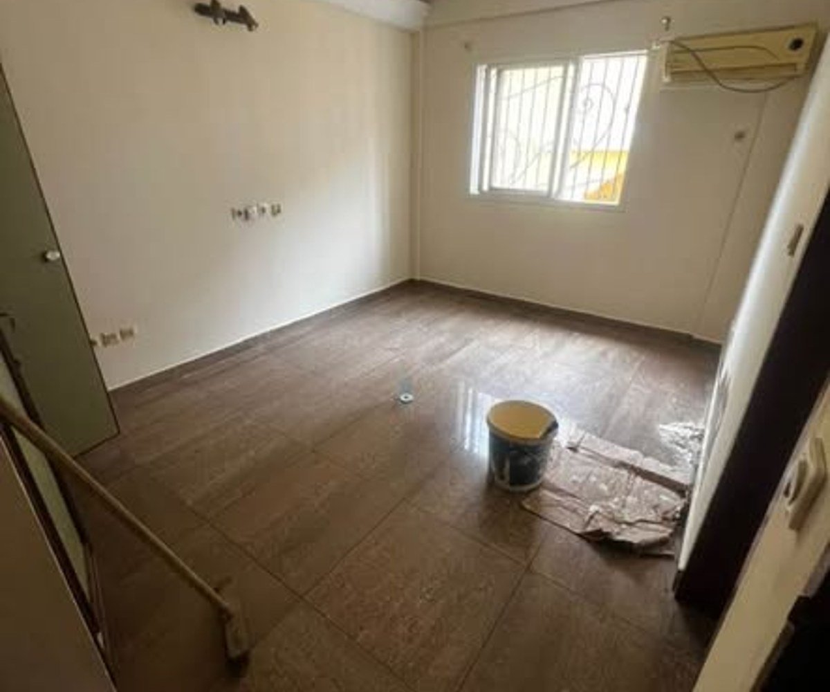 Appartement 2 chambres à louer à Bonapriso – 500 000 FCFA