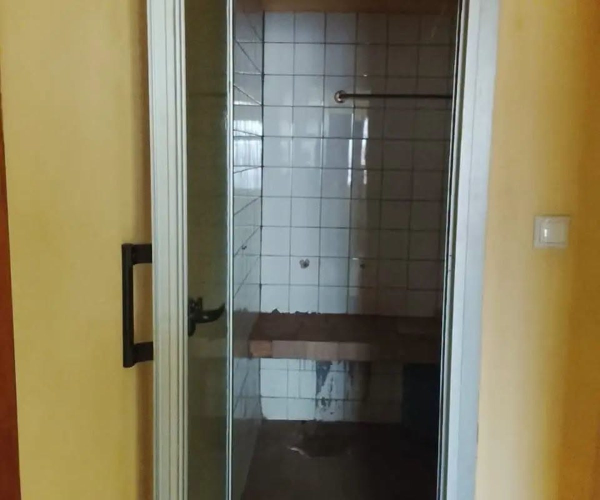 Boutique à louer - Ekounou