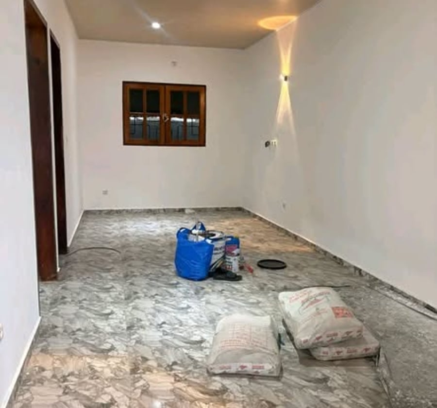 Appartement moderne à louer à Nkomo