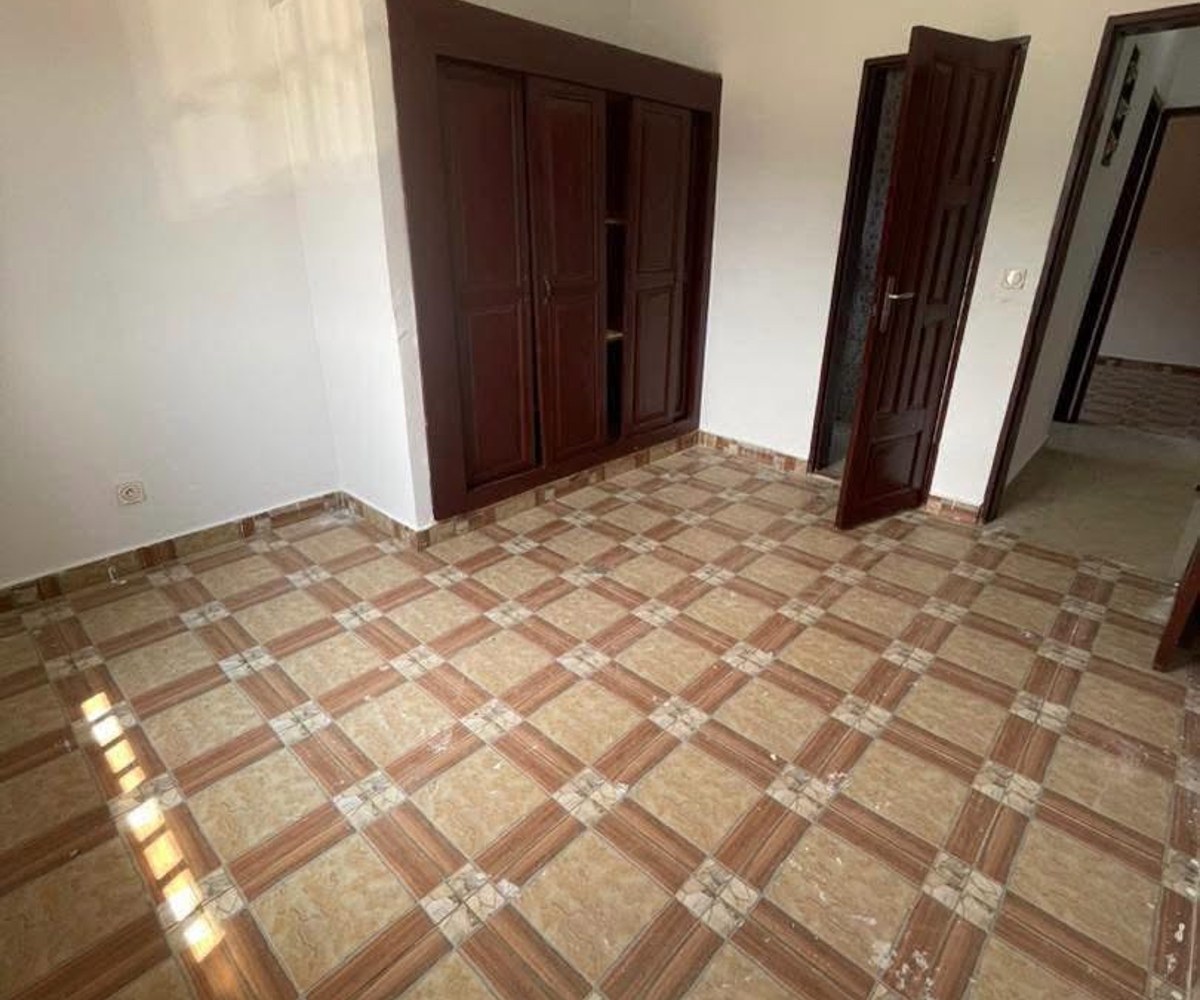 Appartement à louer à Essos, Yaoundé