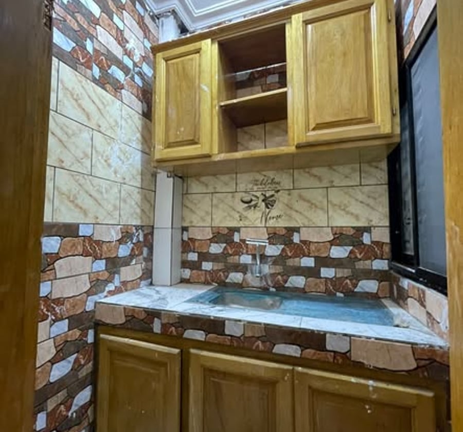 Chambre Moderne à Louer à Bojongo Bonaberi