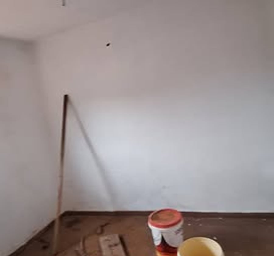 Studio moderne à louer à Ekoumdoum