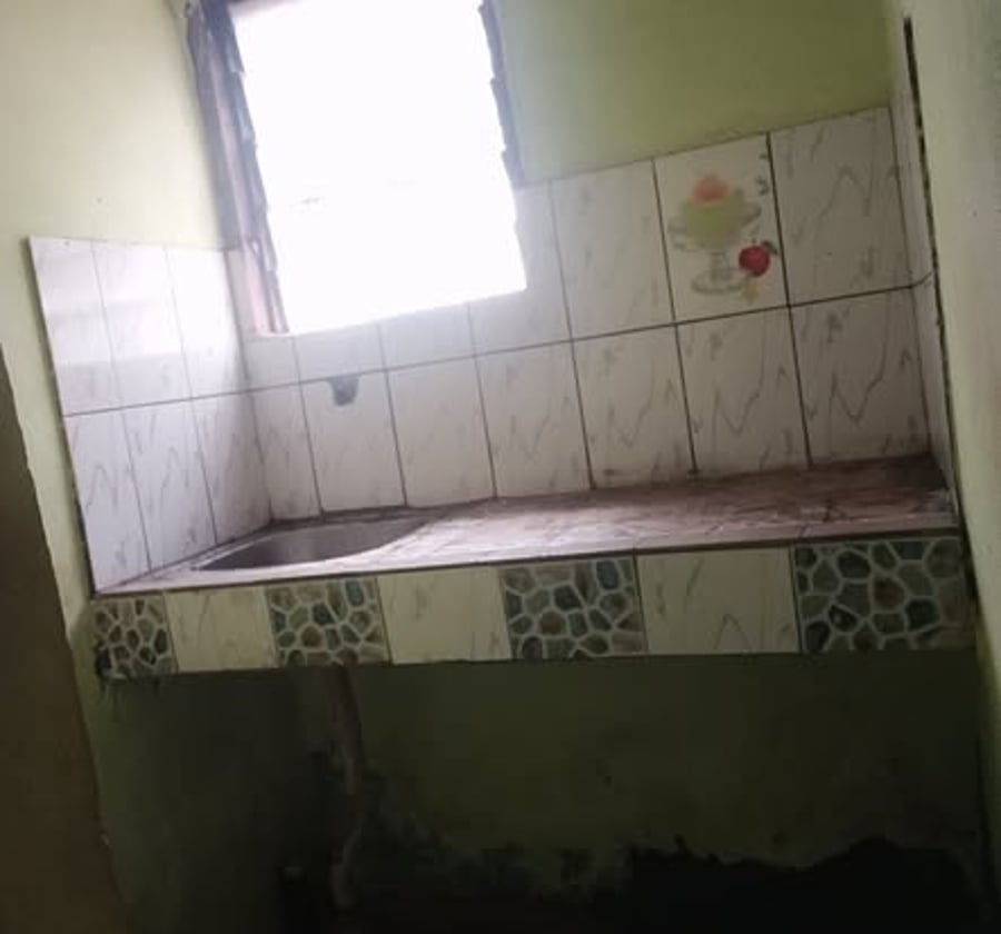 Chambre moderne à Eleveur (Yaoundé)