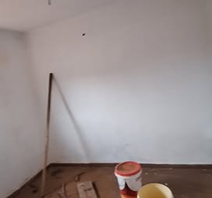 Studio moderne à louer à Ekoumdoum