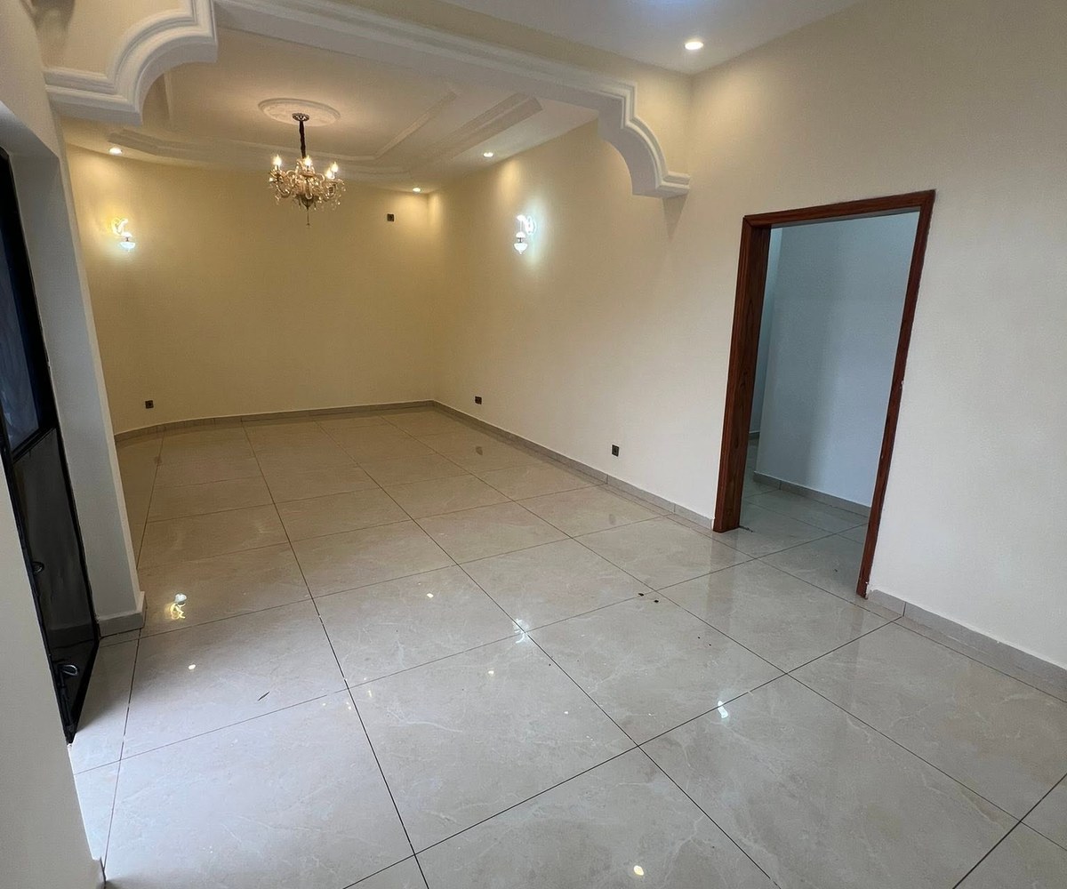 Appartement 2 chambres - 3 douches - Simbock